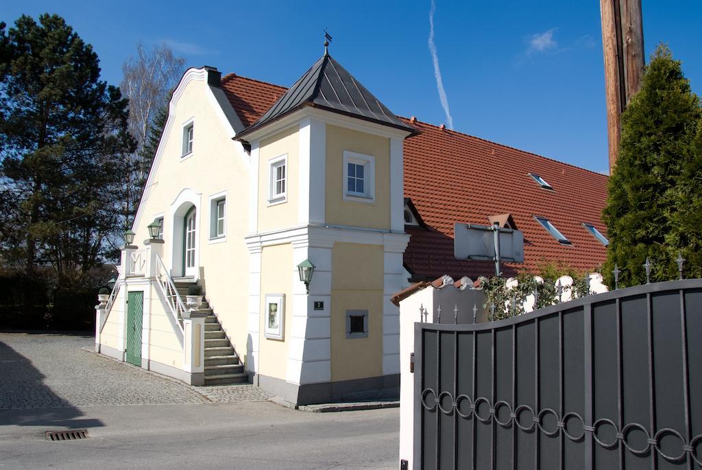 Hotel Biedermeier Hof Schärding Exterior foto