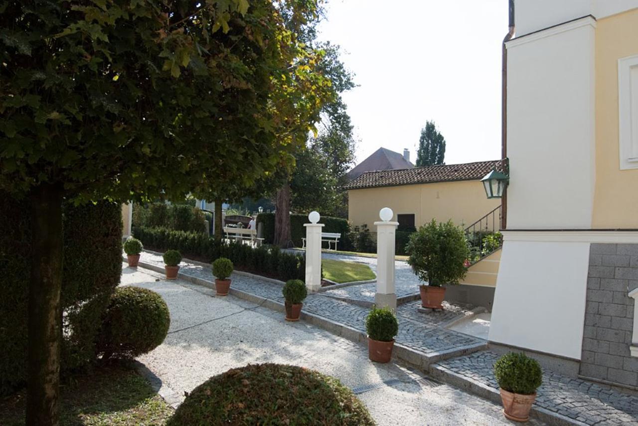 Hotel Biedermeier Hof Schärding Exterior foto