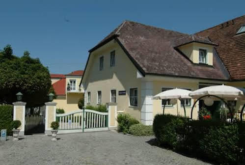 Hotel Biedermeier Hof Schärding Exterior foto